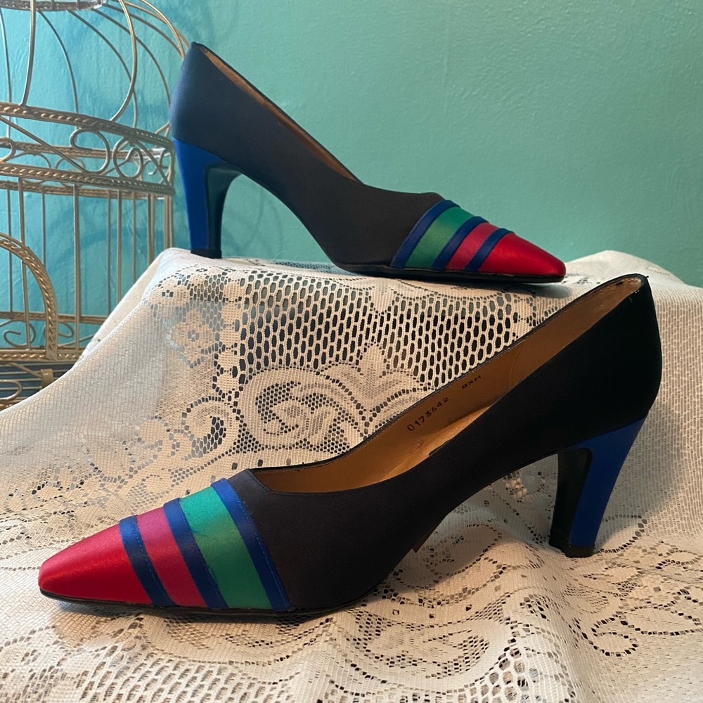 NWOB Vintage Nina Colorblock  Pumps